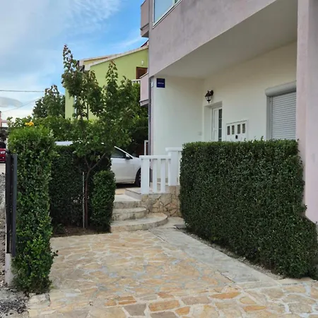 With Private Swimming Pool * Split