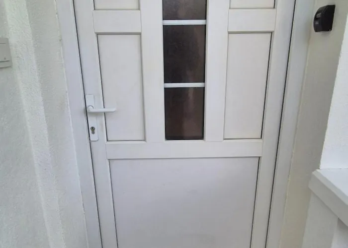 Apartmán With Private Swimming Pool Split