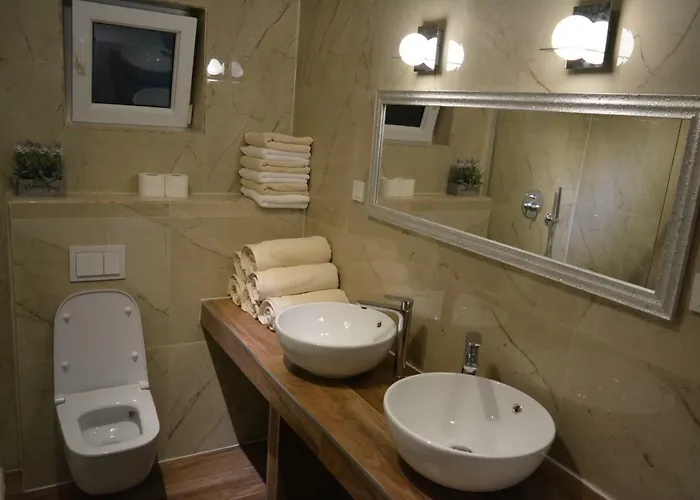 With Private Swimming Pool * Split