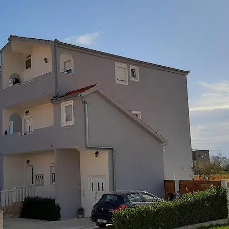 아파트 With Private Swimming Pool