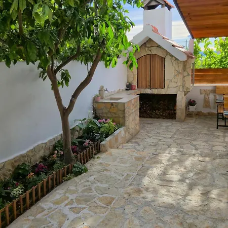 Apartment With Private Swimming Pool