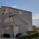 Appartement With Private Swimming Pool