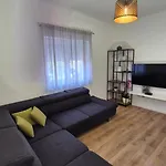 Appartement With Private Swimming Pool *