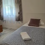 With Private Swimming Pool Appartement *